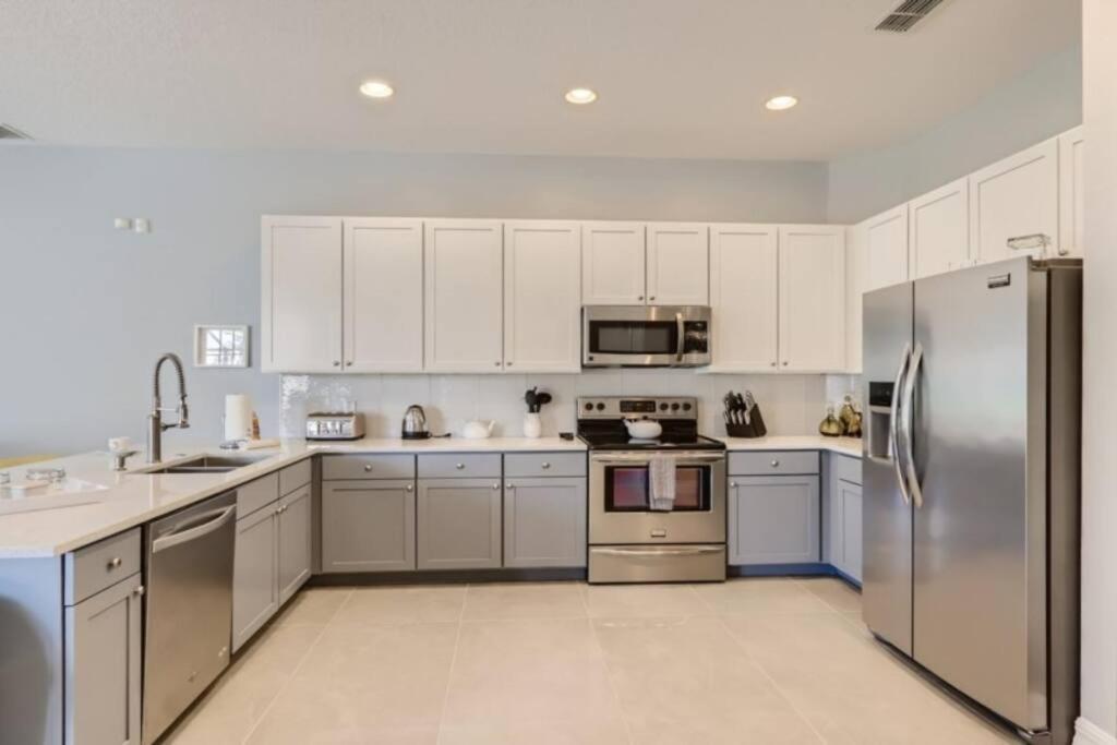 The Marvel Mansion 5Br Pool Home Near Disney World Orlando Zewnętrze zdjęcie